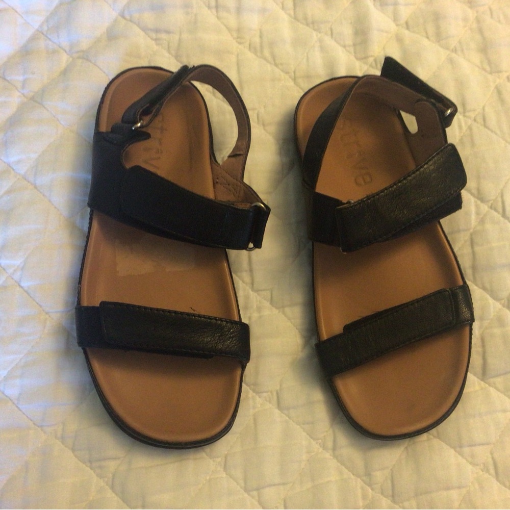 Strive Footwear Kona II Sandal size 7 1/2 to 8